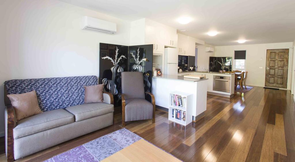 One Of A Kind Apartments Canberra Exterior foto