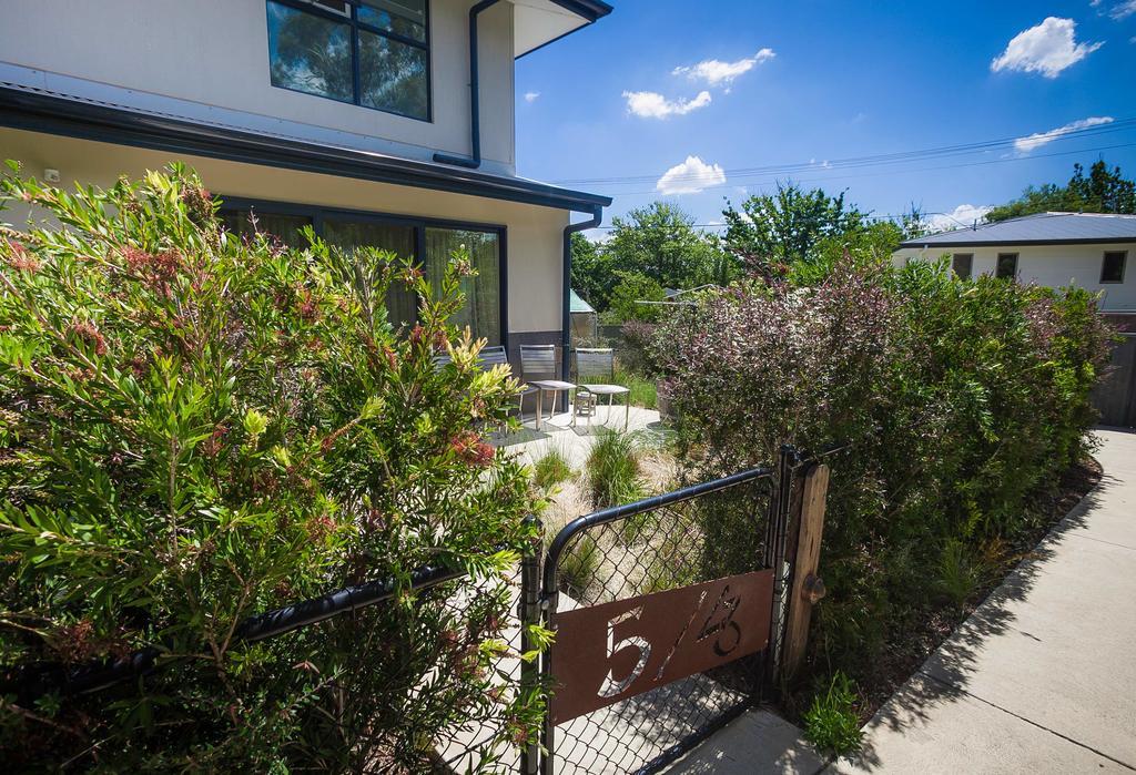 One Of A Kind Apartments Canberra Exterior foto