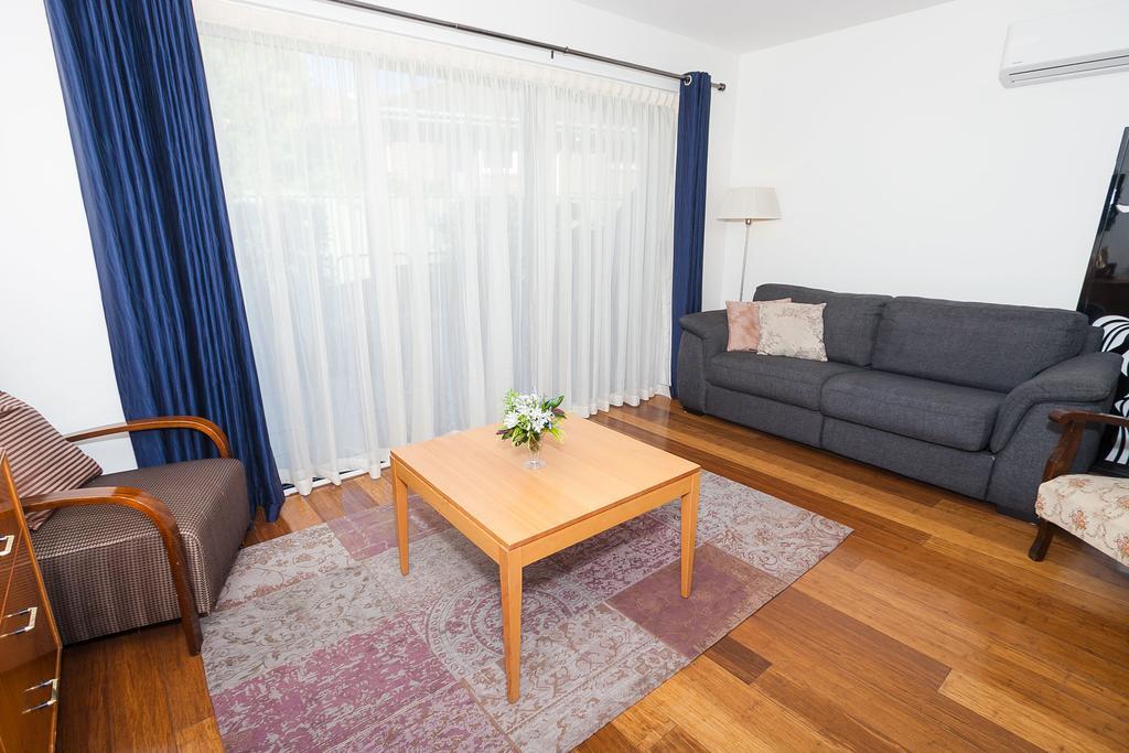One Of A Kind Apartments Canberra Exterior foto